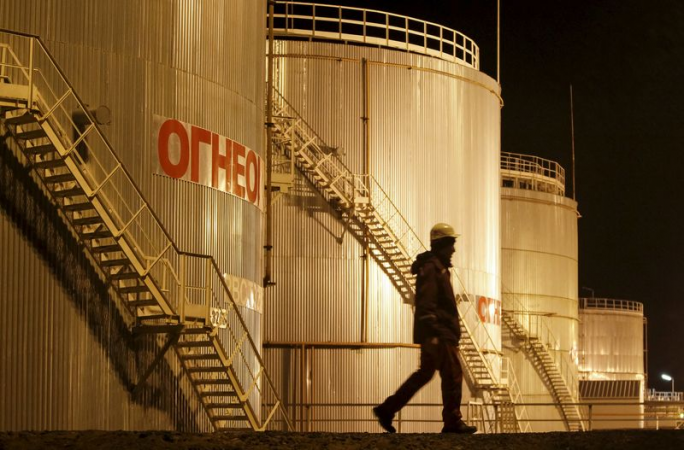 Dầu phiên Mỹ giảm ngày thứ 3 liên tiếp khi Trung Quốc mua dầu của Iran