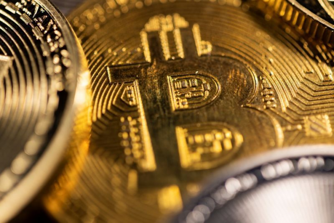 Giá Bitcoin Phục Hồi Lên 37.550 USD, Giới Đầu Tư Vẫn Bi Quan Về Triển Vọng Sắp Tới
