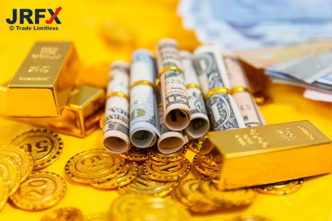 JRFX: Tôi nên đầu tư vào vàng hay gửi tiết kiệm?