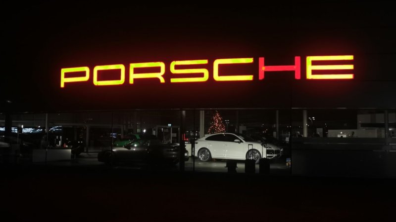 Porsche tăng cổ tức nhờ thành tích kinh doanh ấn tượng 2023