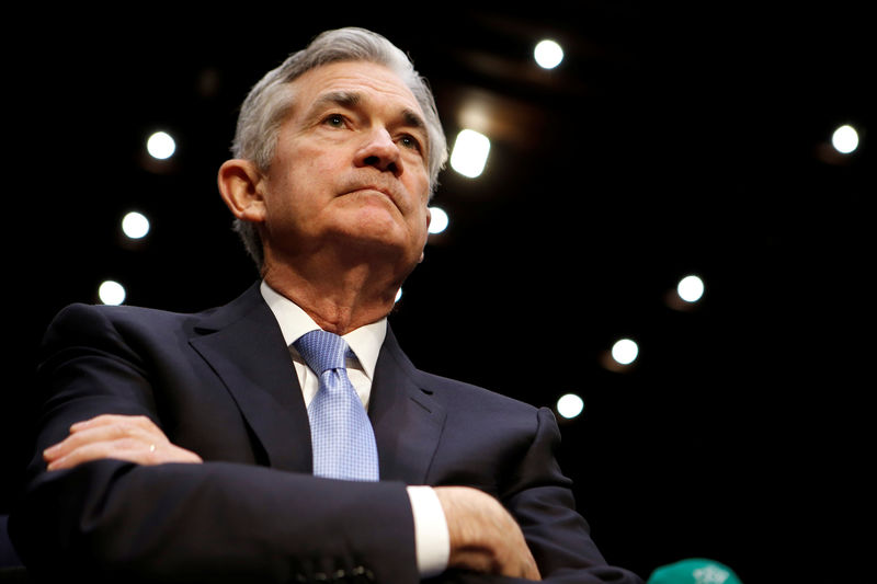 Dow Jones giảm điểm, mất đà tăng 5 phiên liên tiếp; Thị trường lo ngại về Fed